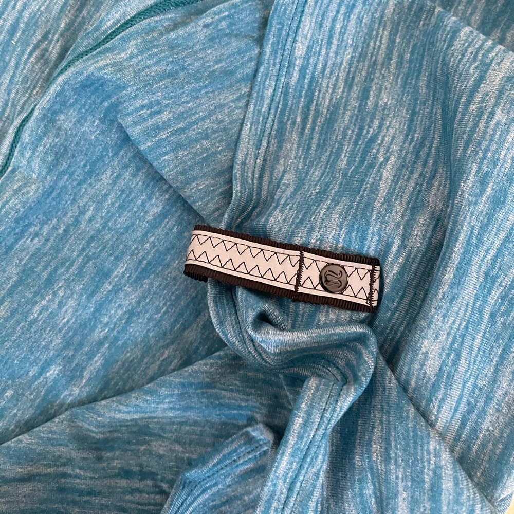 Lululemon Vinyasa Scarf